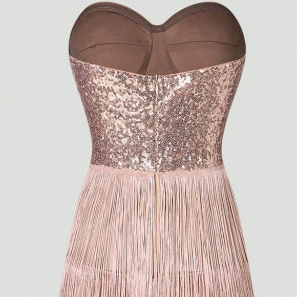 Elegant Women's Sequin Strapless Gown With Multi-Layer Fringed Skirt - Picture 8 of 10